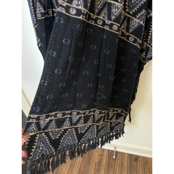 UO Urban Outfitters Ecote Bohemian Fringe Long Shawl Poncho Sweater - Picture 9 of 15